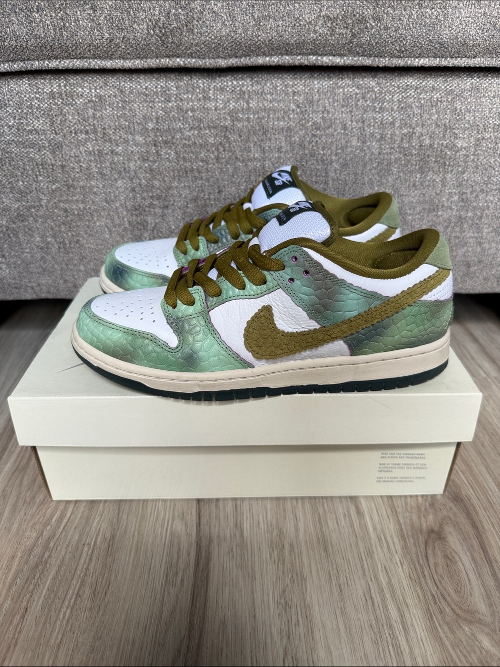 Nike SB Dunk Low Alexis Sablone Chameleon HJ3386-300 Size 8